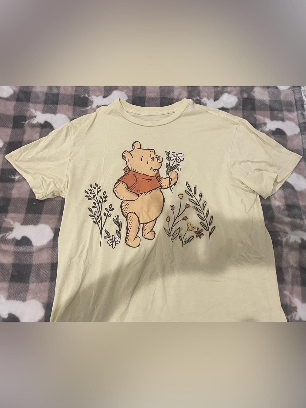 Winnie the Pooh Graphic Tee 🐨3for$20🐨 - Picture 2 of 6